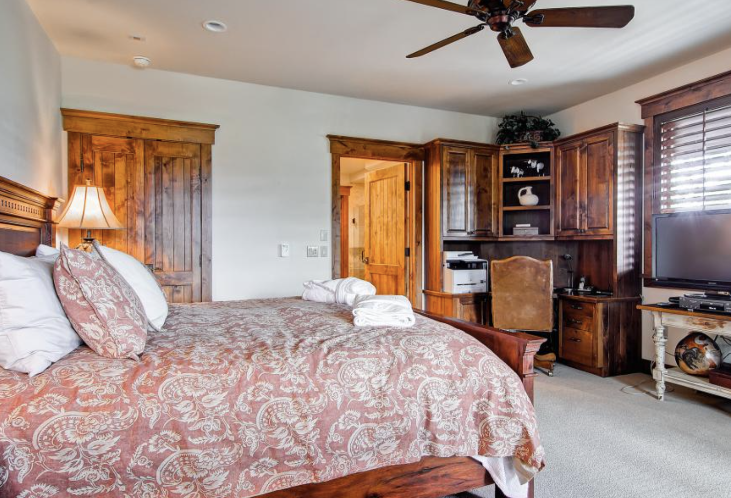 Roughlock House - Image 11